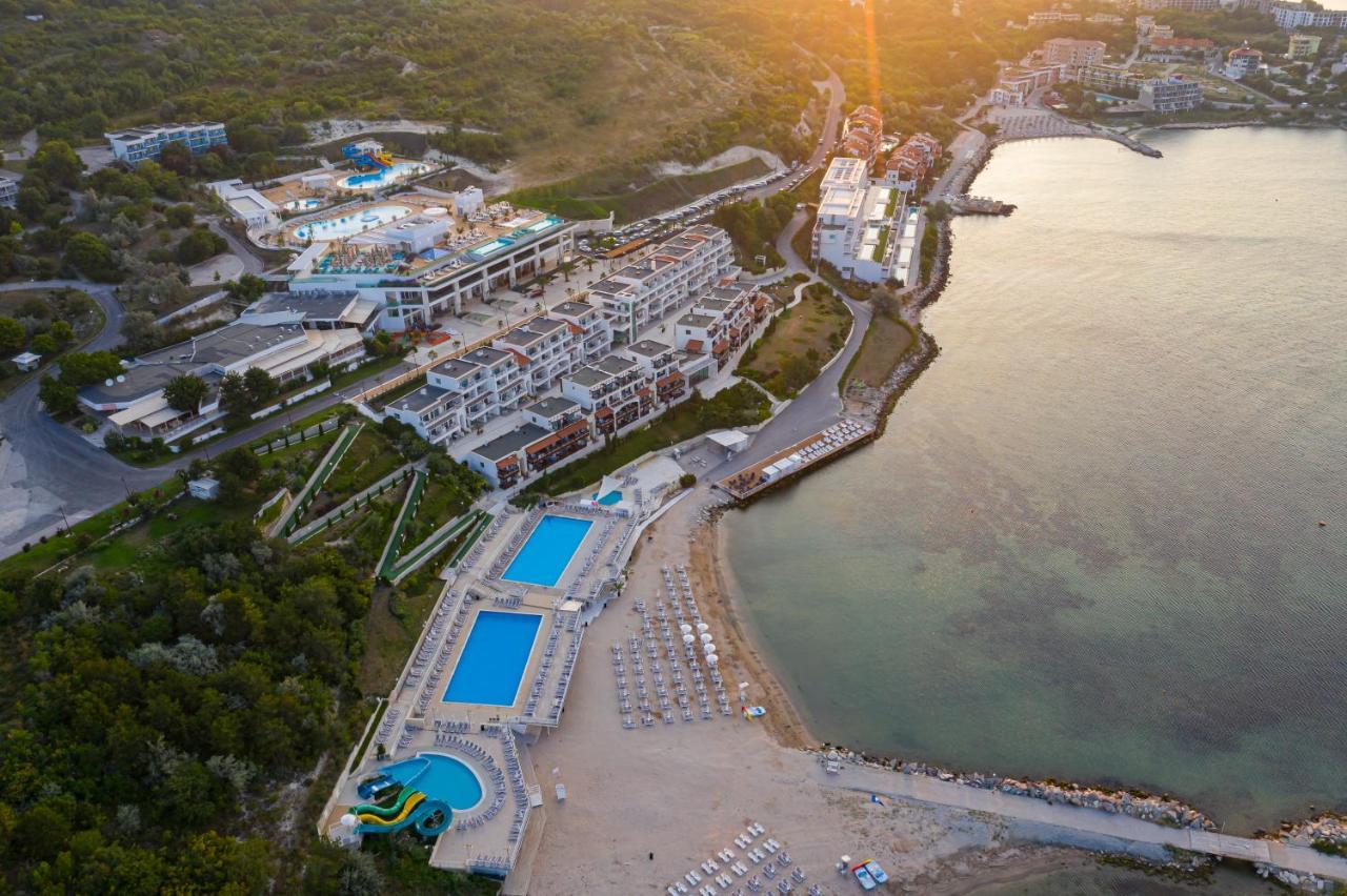 White Lagoon Resort Kavarna Exterior photo
